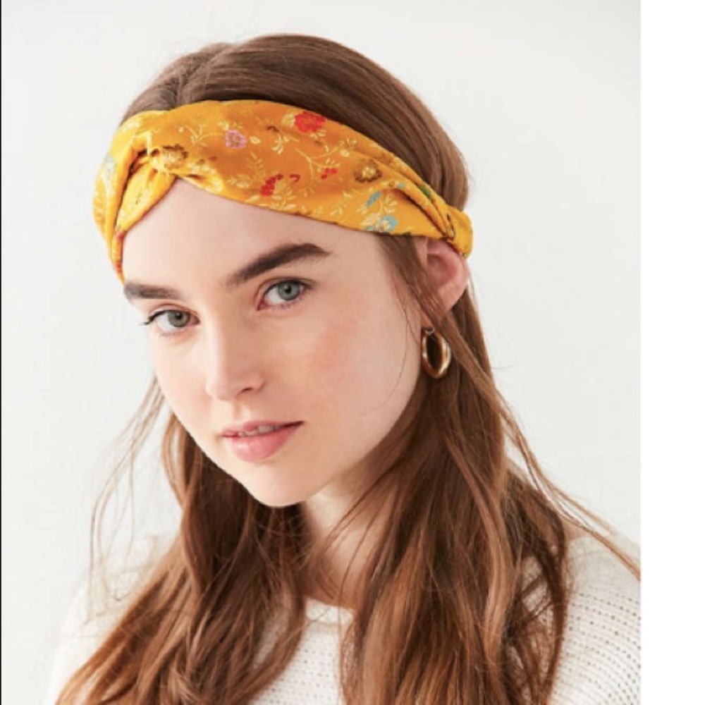 Asian Inspired Floral Headband!